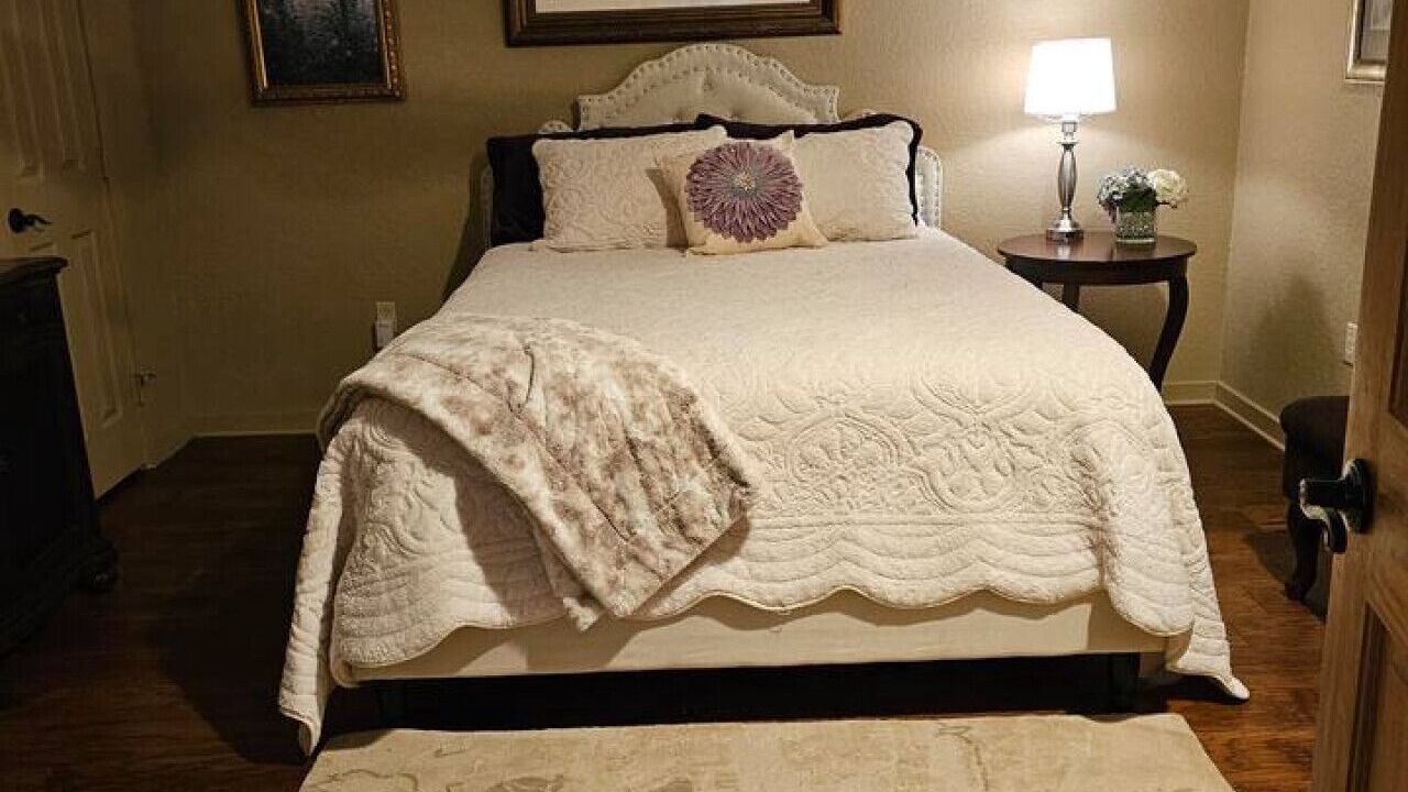 Photo of Bedroom in Weatherford