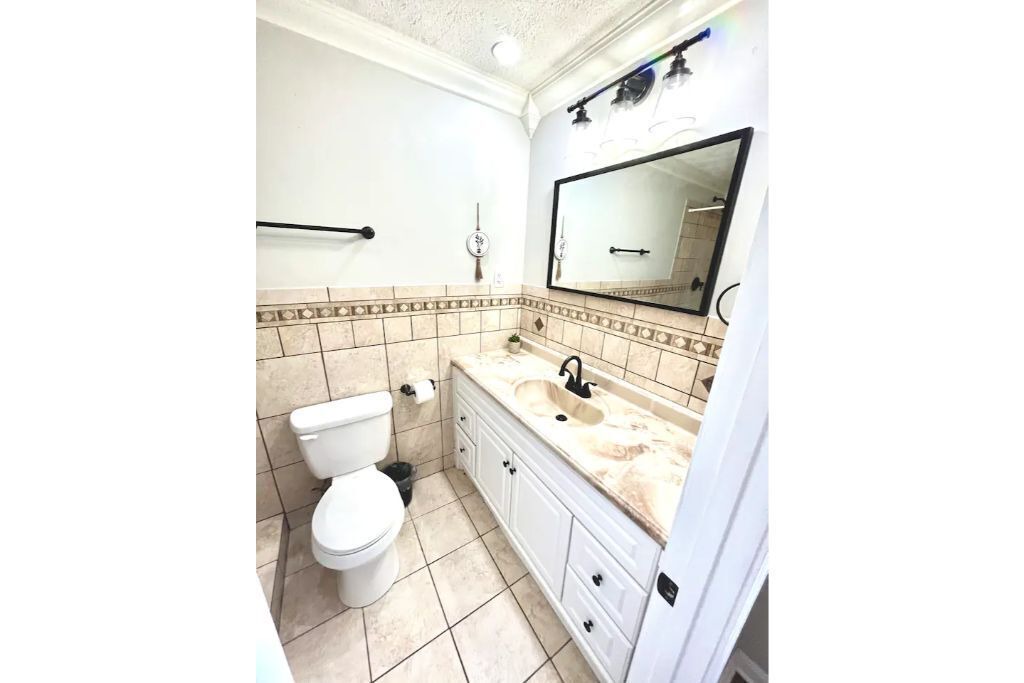 Photo of Bathroom in Alexandria