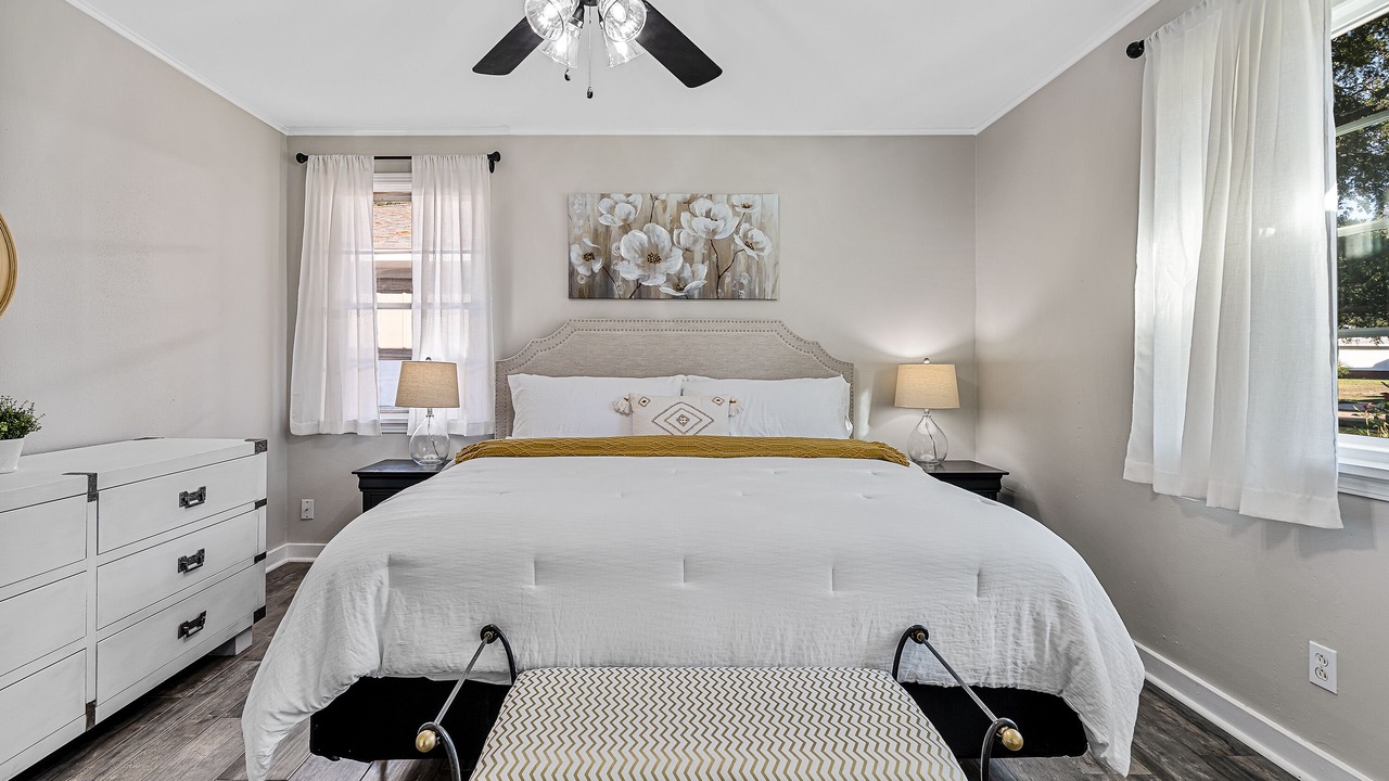 Photo of Bedroom in Broadmoor