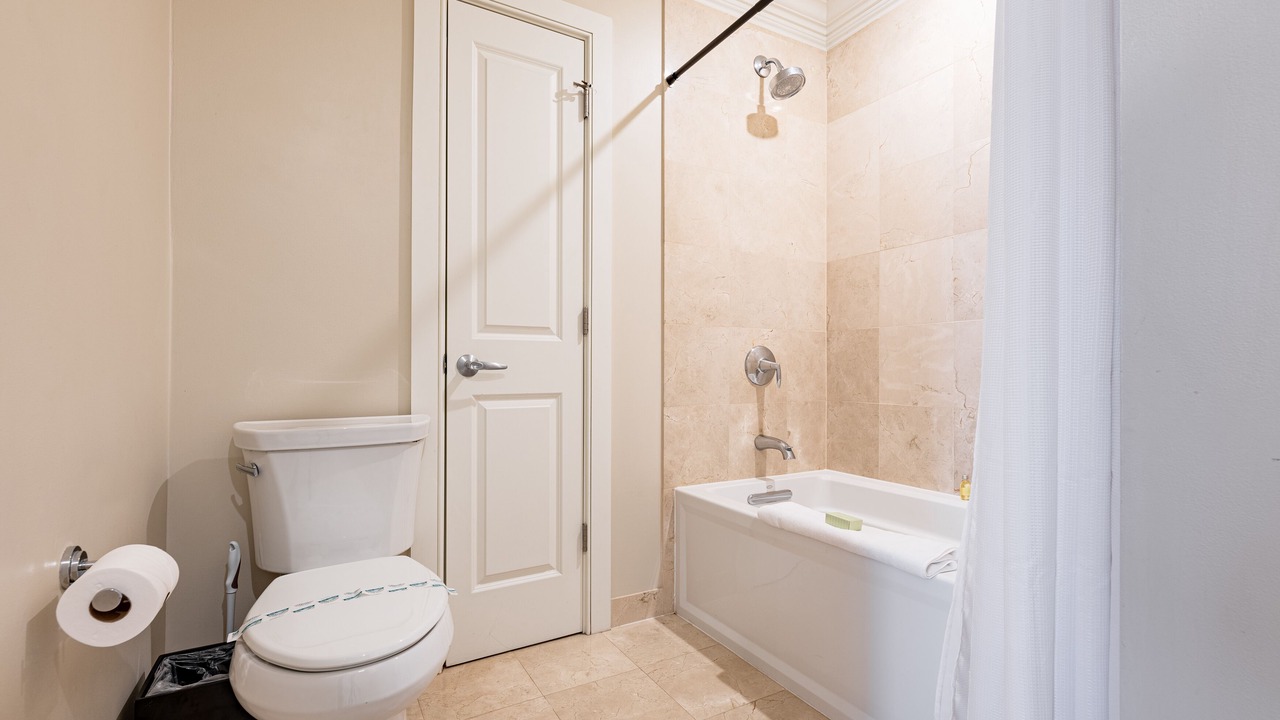 Photo of Bathroom in French Quarter