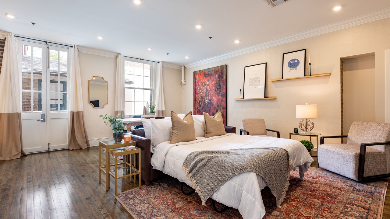 Photo of Bedroom in French Quarter