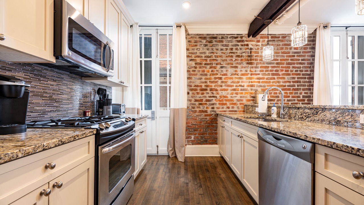 Photo of Kitchen in French Quarter