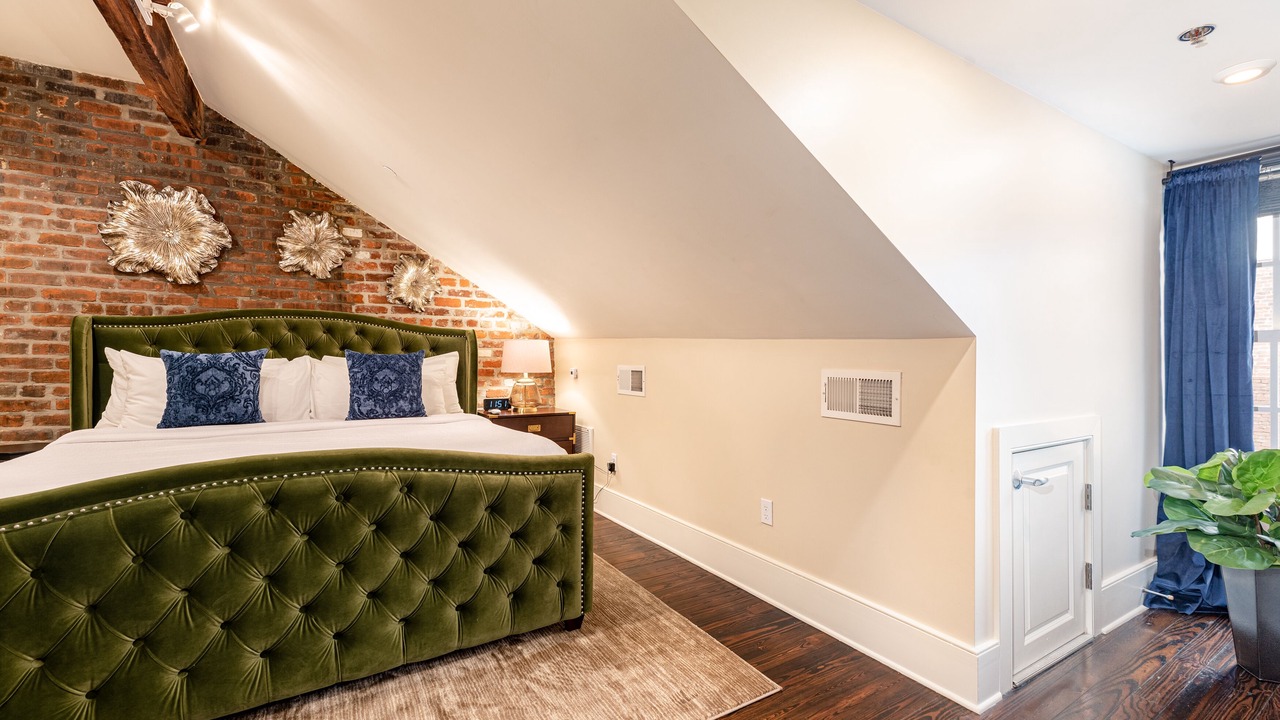 Photo of Bedroom in French Quarter