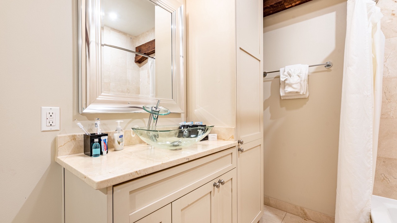 Photo of Bathroom in French Quarter