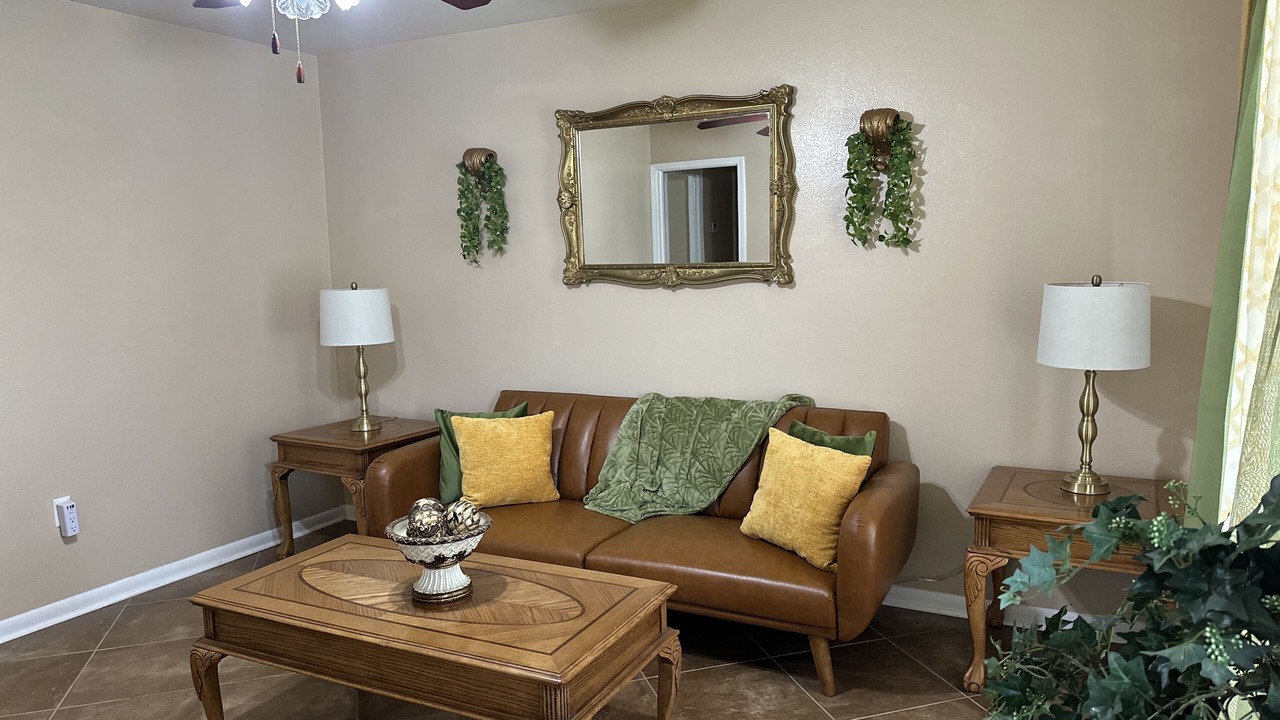 Photo of Livingroom in Park Forest - LA North