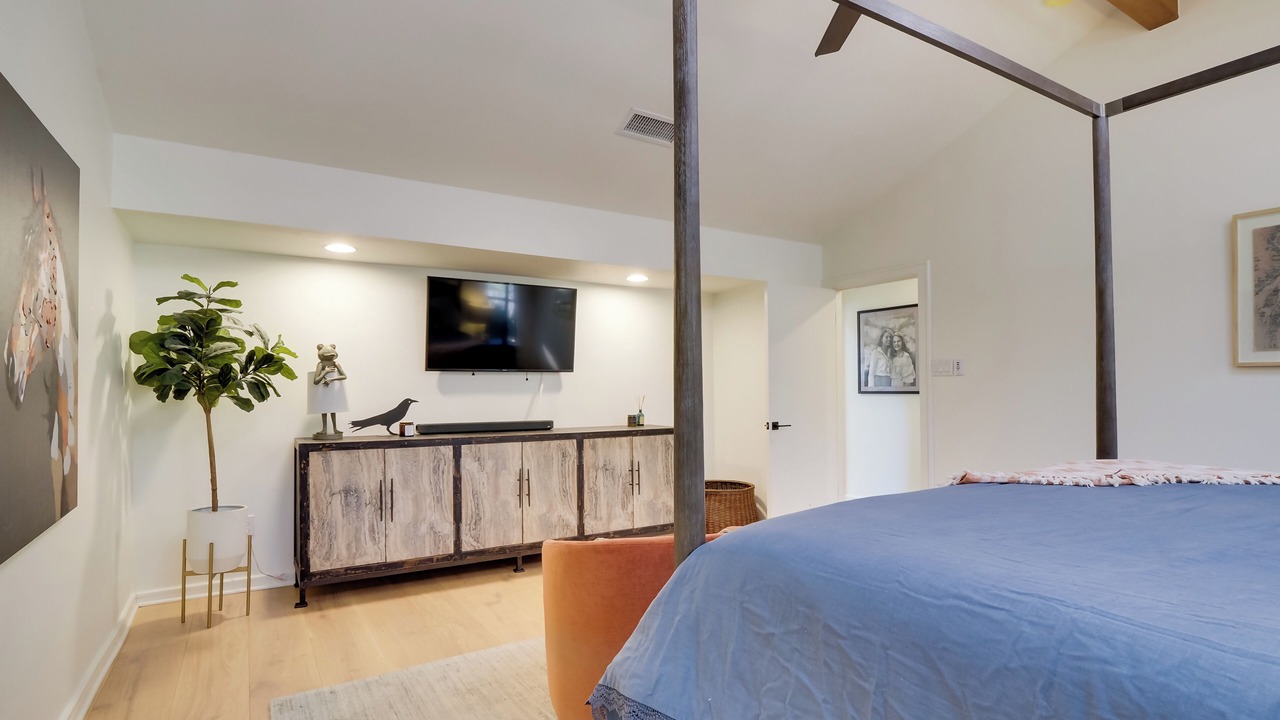 Photo of Bedroom in Berry Creek
