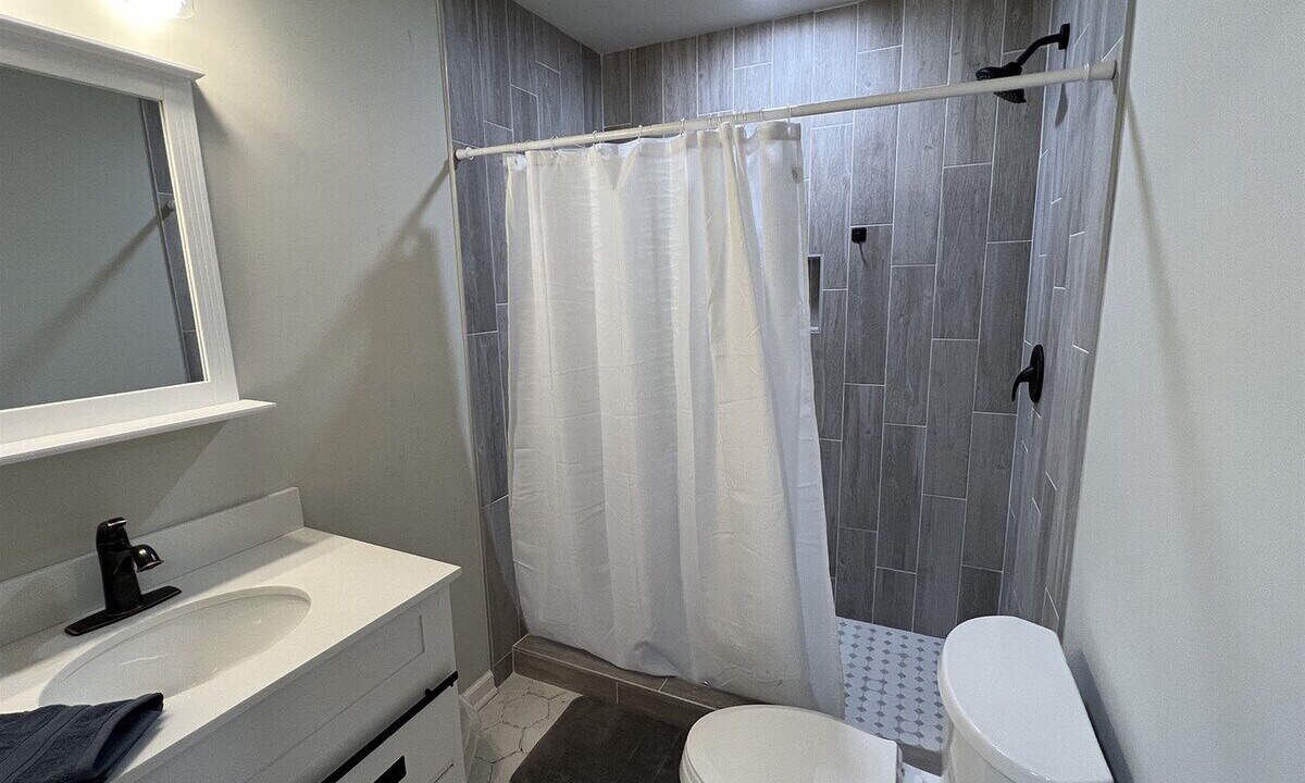 Photo of Bathroom in Grand Isle