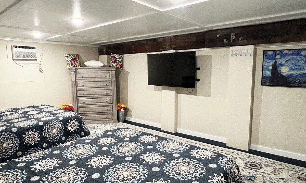 Photo of Bedroom in Grand Isle