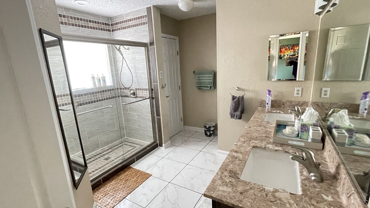Photo of Bathroom in Grapevine