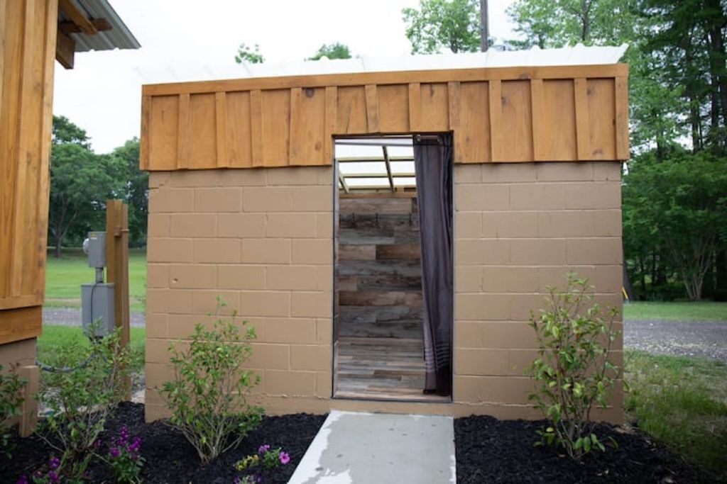 Photo of Outdoor in Voth