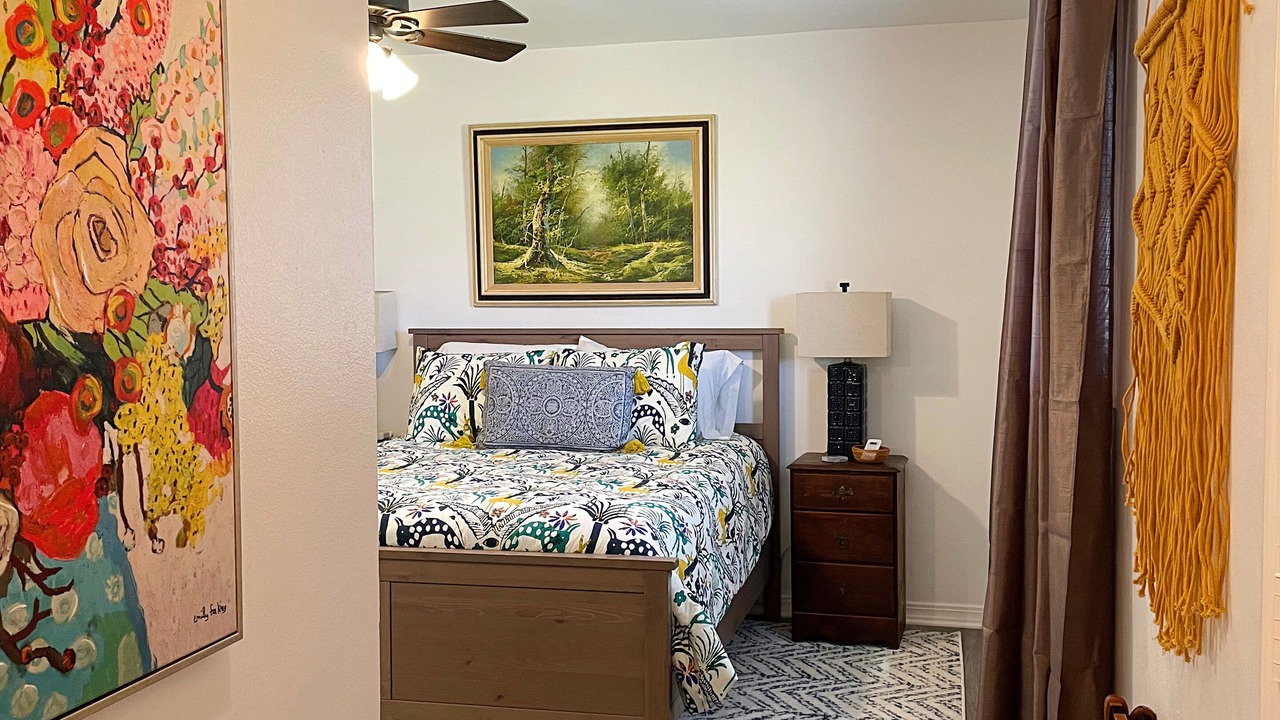 Photo of Bedroom in Claiborne