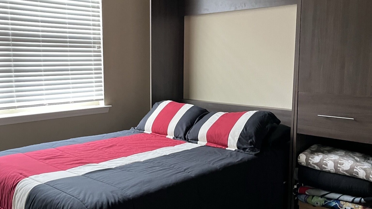 Photo of Bedroom in Ponchatoula