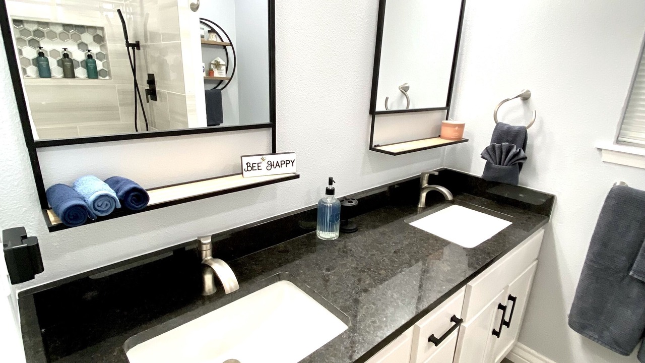 Photo of Bathroom in South Side
