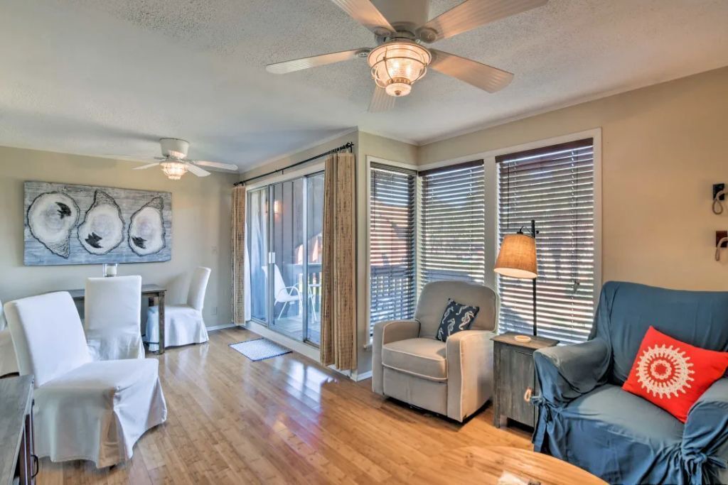 Photo of Livingroom in Diamondhead