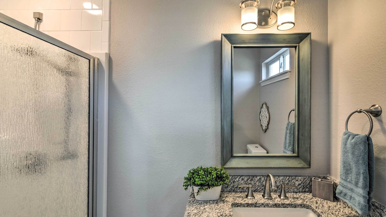 Photo of Bathroom in Surfside Beach