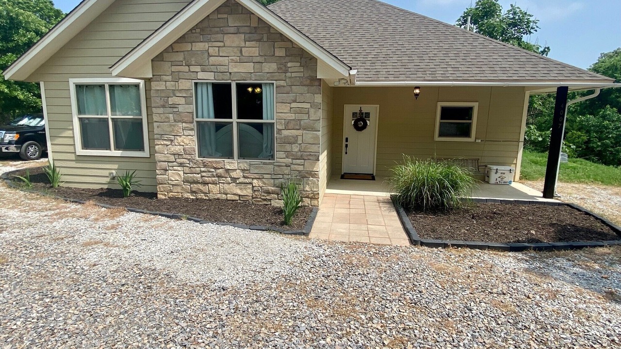 Photo of Outdoor in Sulphur