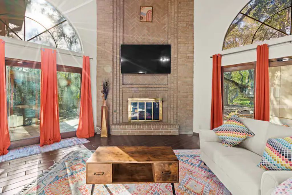 Photo of Livingroom in Wetmore