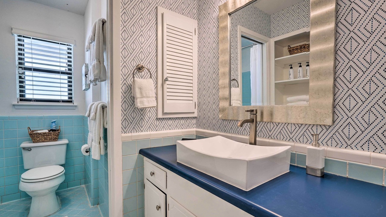 Photo of Bathroom in Vance Jackson