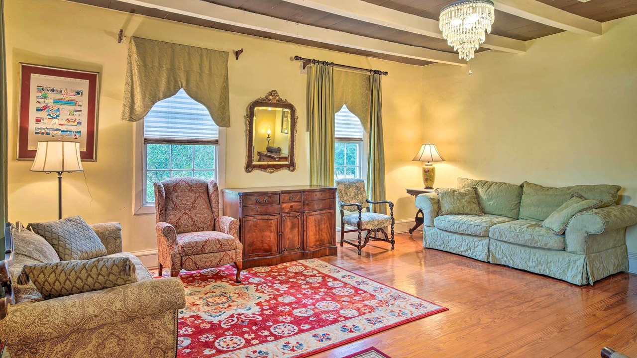 Photo of Bedroom in New Roads