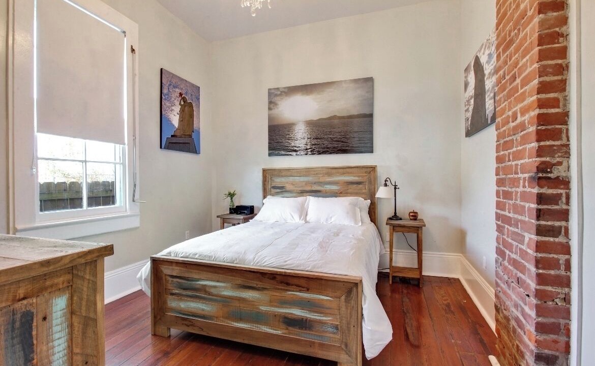 Photo of Others in Lower Garden District