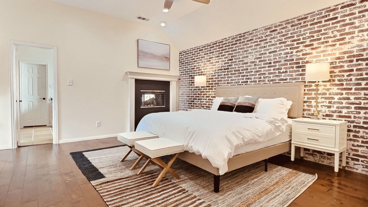 Photo of Bedroom in Rowlett