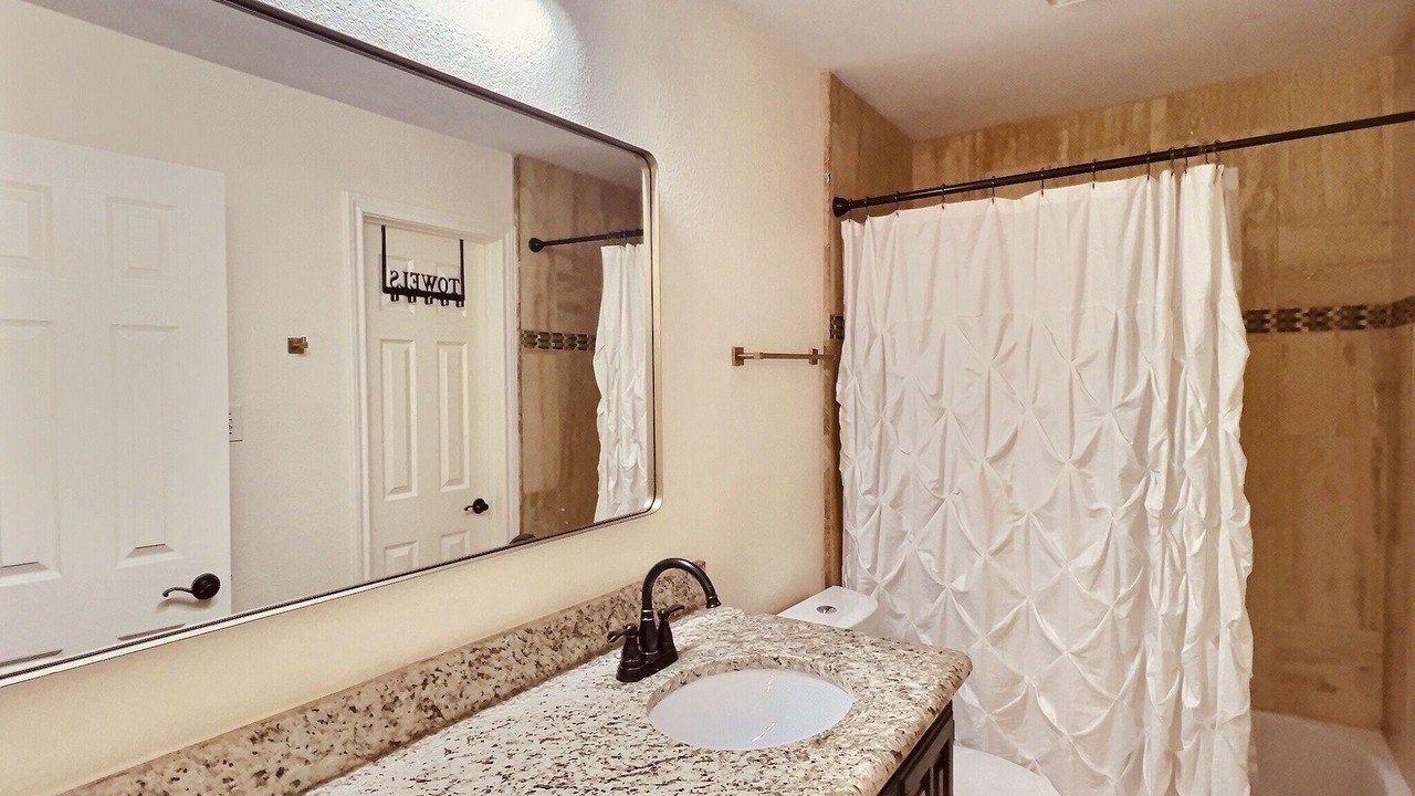 Photo of Bathroom in Rowlett
