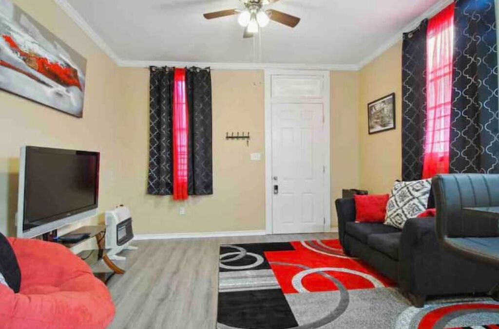 Photo of Livingroom in Saint Claude
