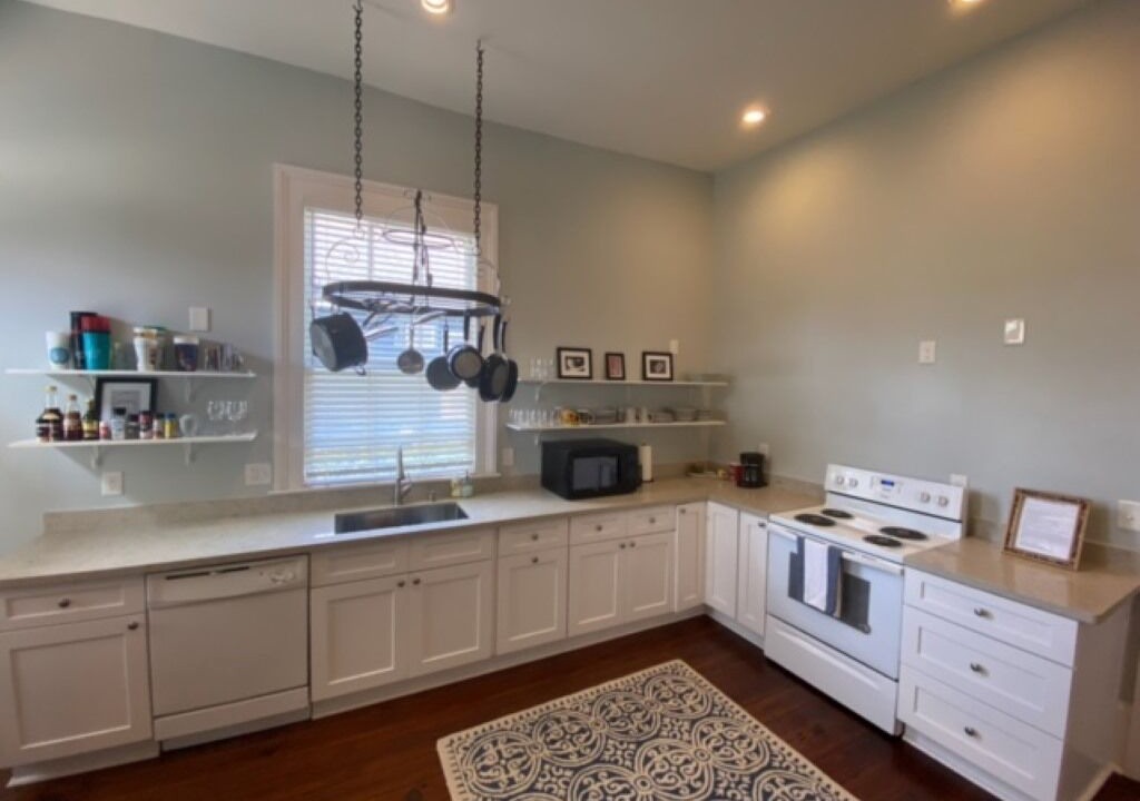 Photo of Kitchen in West Riverside