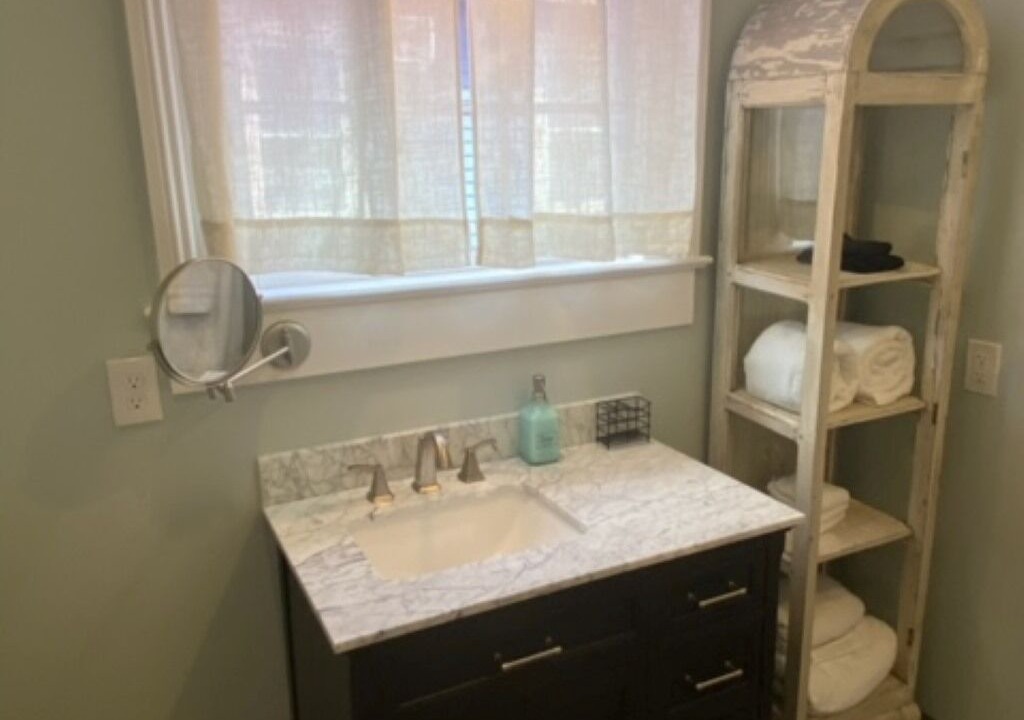Photo of Bathroom in West Riverside