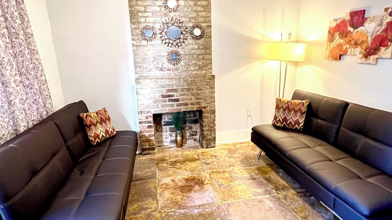 Photo of Livingroom in Faubourg Lafayette