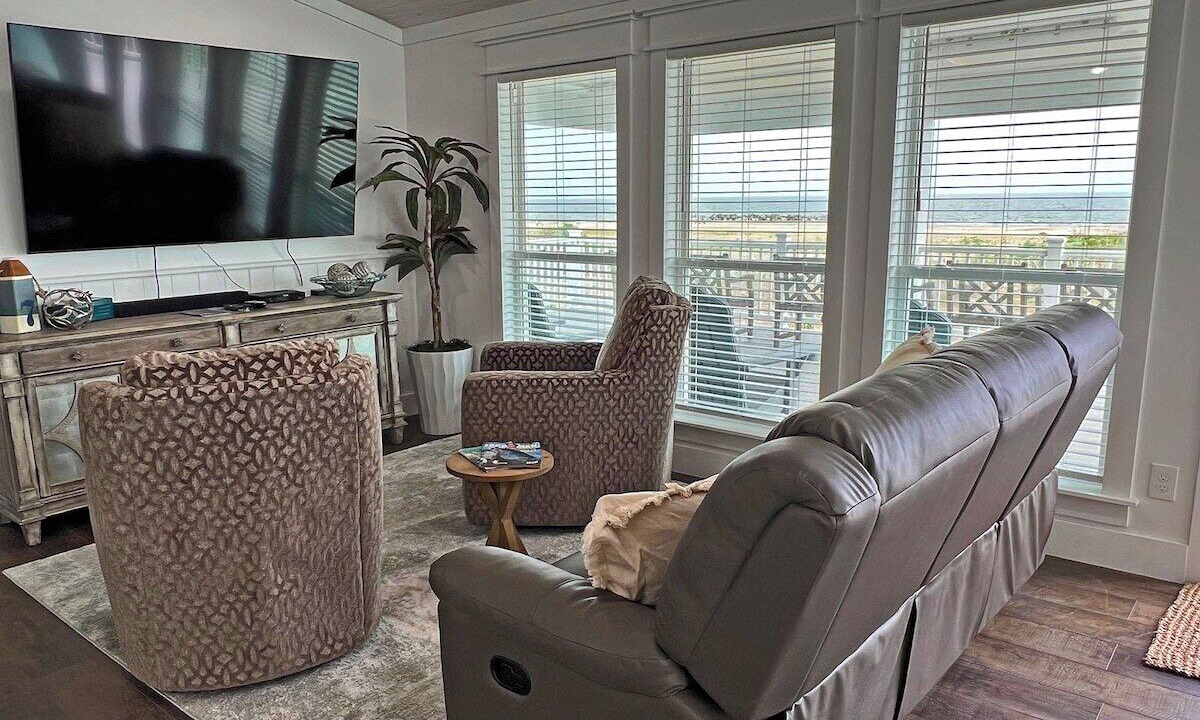 Photo of Livingroom in Grand Isle