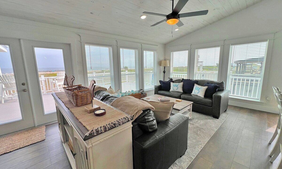 Photo of Livingroom in Grand Isle