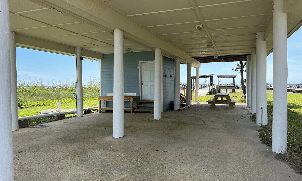 Photo of Outdoor in Leeville