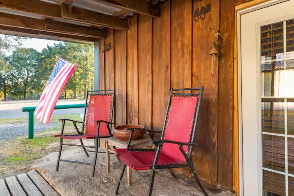 Photo of Patio Balcony in Voth