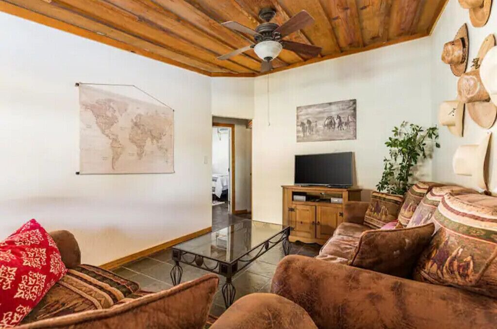 Photo of Livingroom in Voth