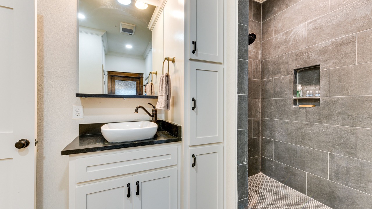 Photo of Bathroom in New Roads