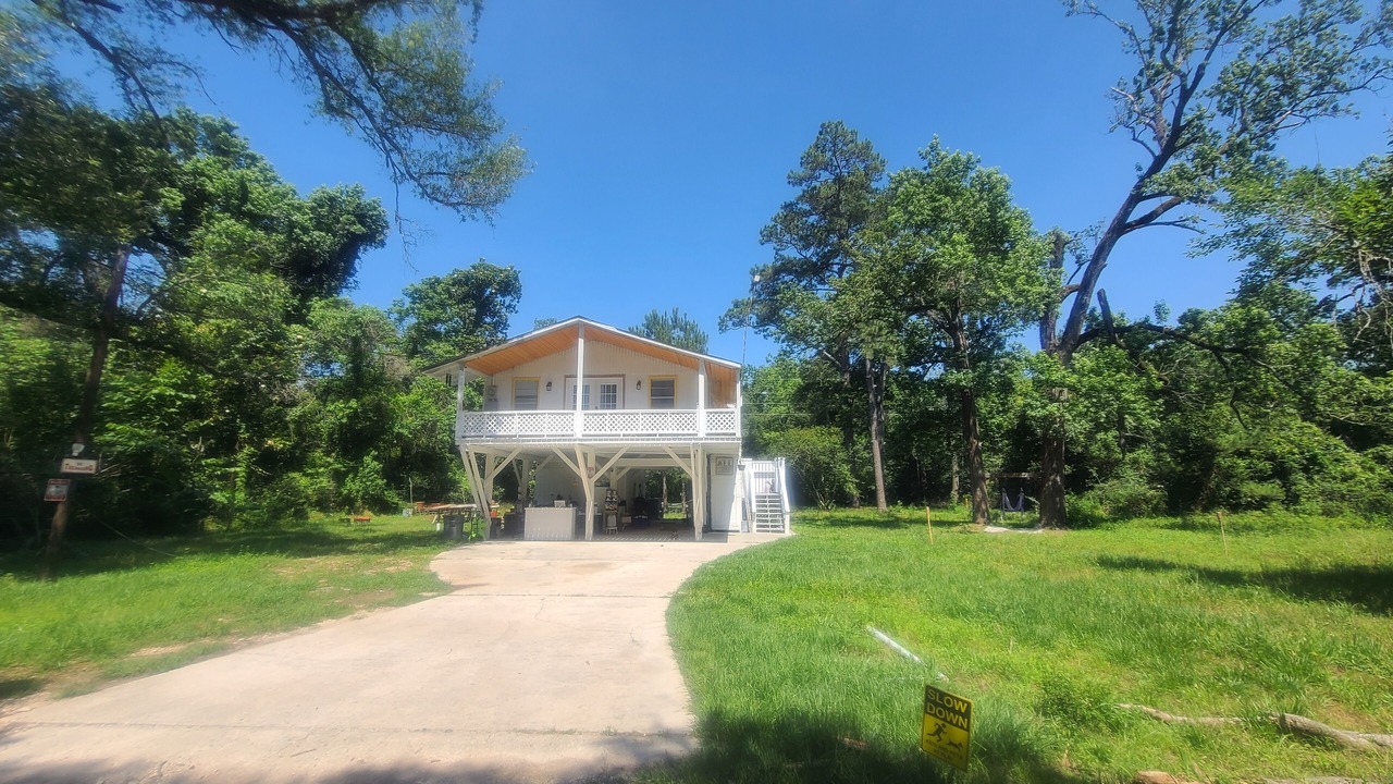 Photo of Outdoor in Barrett
