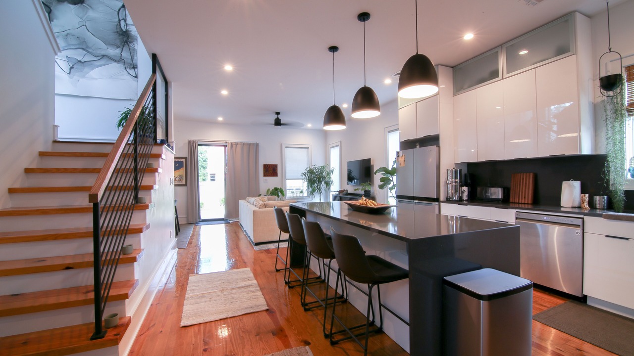 Photo of Kitchen in Holy Cross District