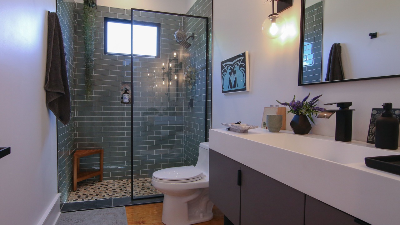 Photo of Bathroom in Holy Cross District
