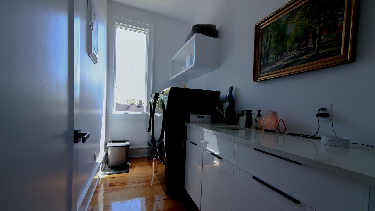 Photo of Kitchen in Holy Cross District