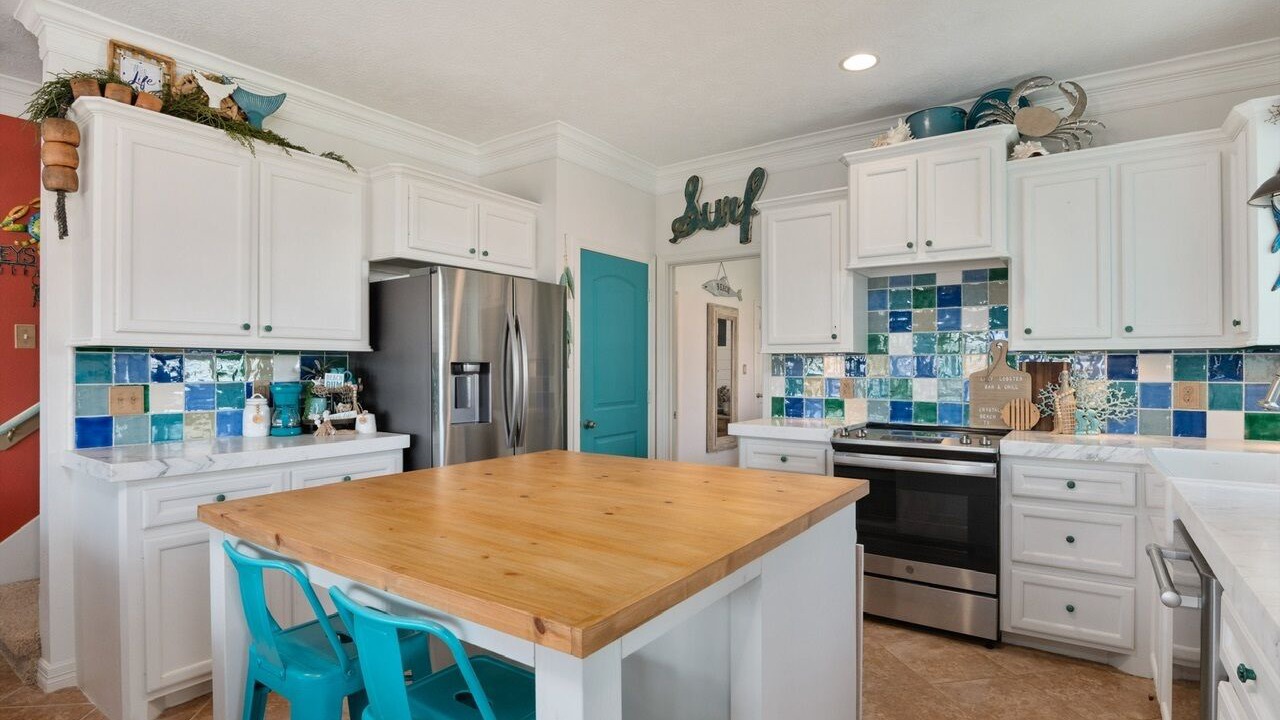 Photo of Kitchen in Crystal Beach