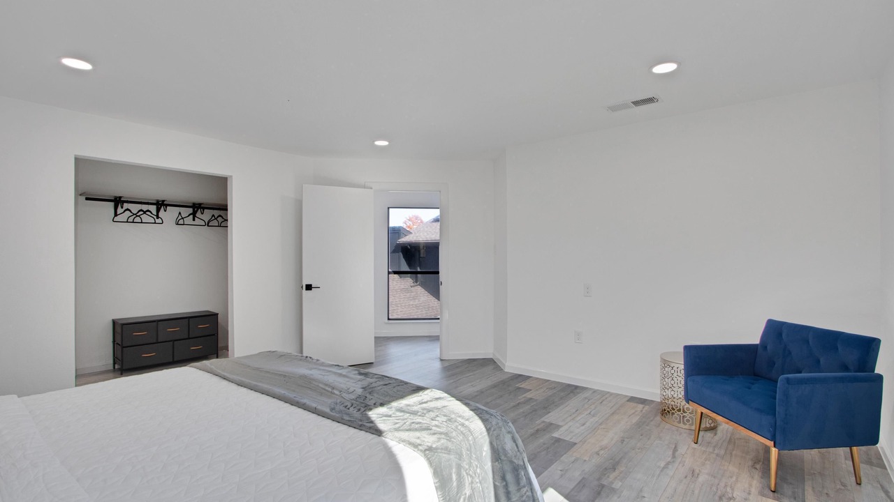Photo of Bedroom in Far North Dallas