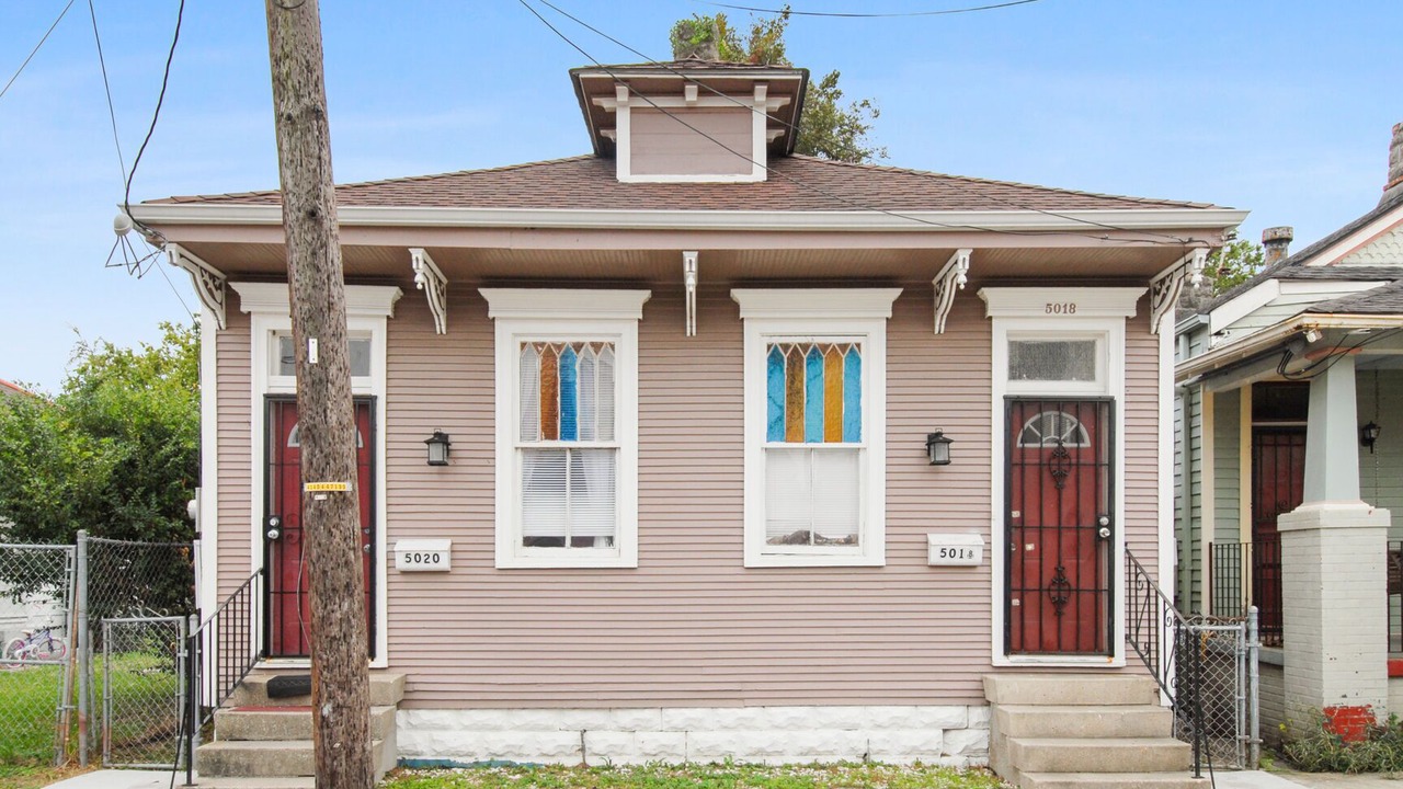 Photo of Outdoor in Holy Cross District