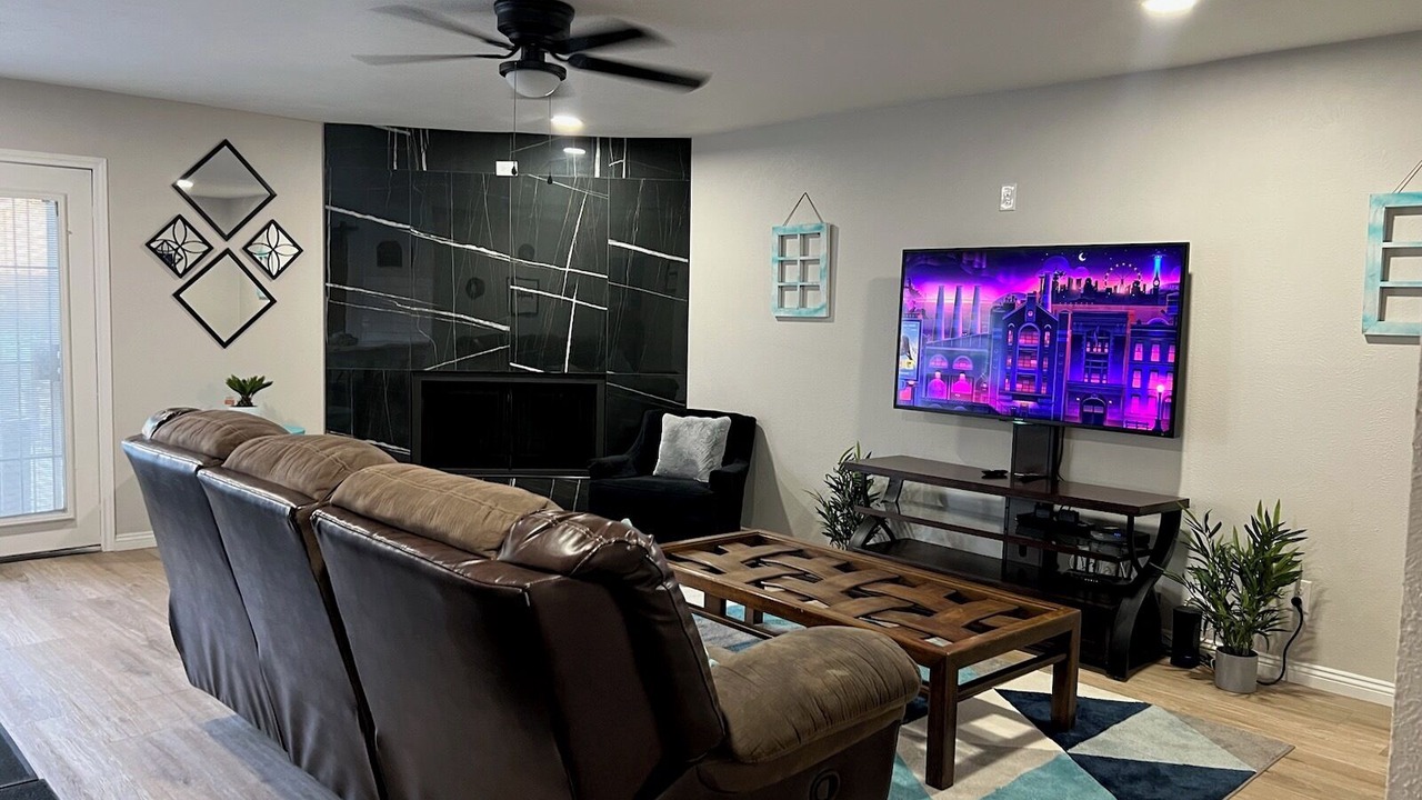 Photo of Livingroom in Garland