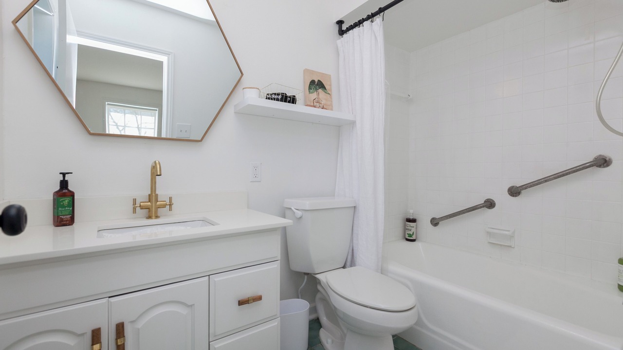 Photo of Bathroom in Mid City South