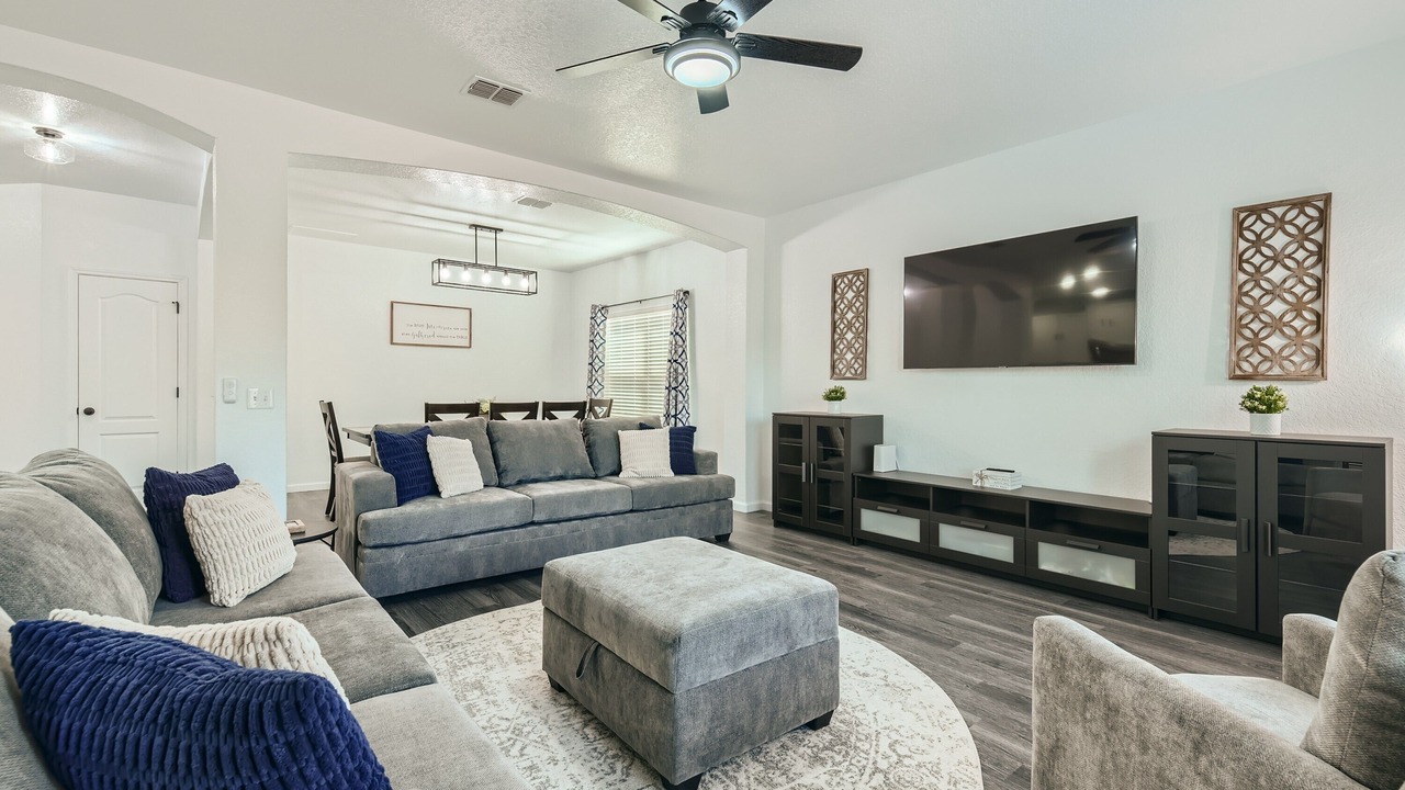 Photo of Livingroom in West San Antonio