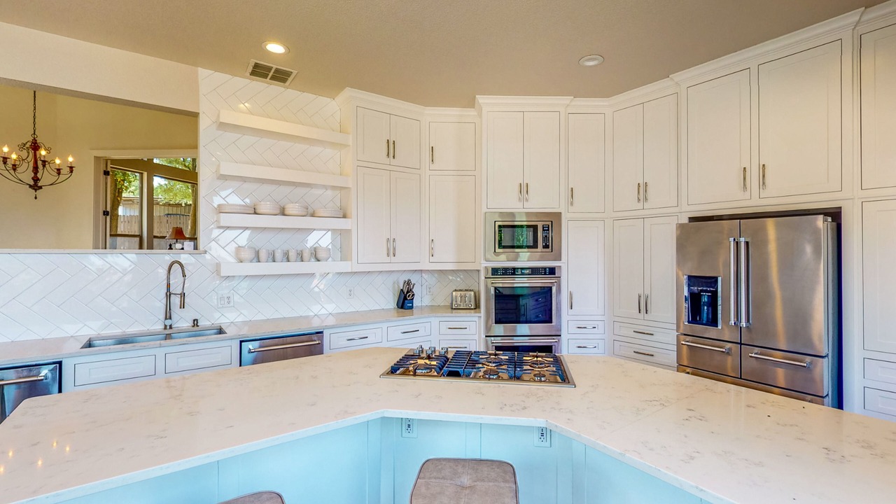 Photo of Kitchen in Lake Bridgeport
