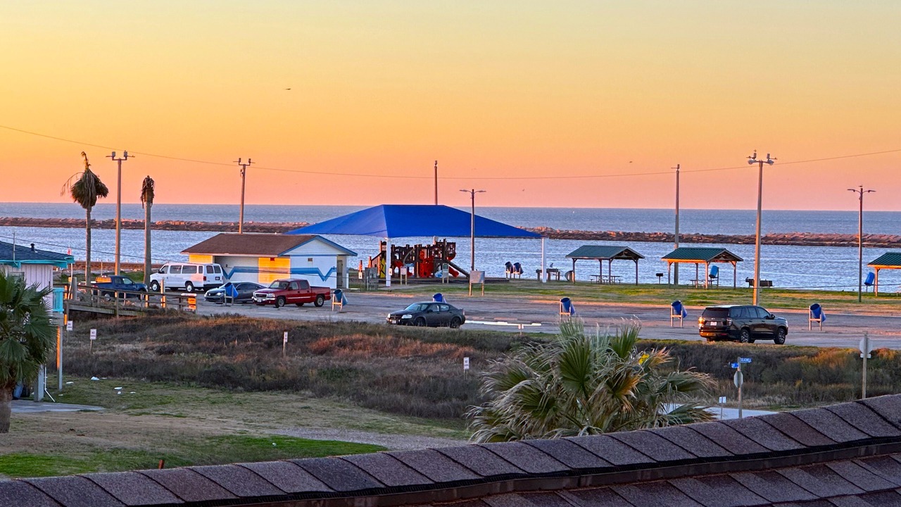 Photo of Others in Surfside Beach