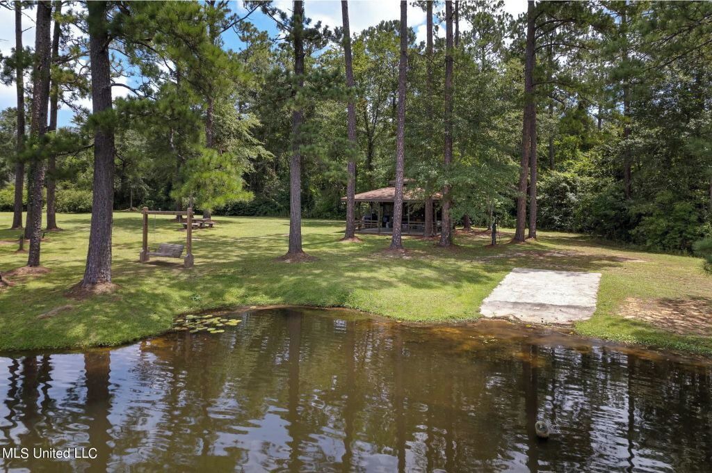 Photo of Outdoor in McNeill
