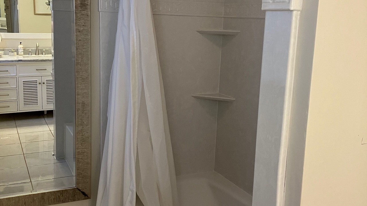 Photo of Bathroom in Carrollton